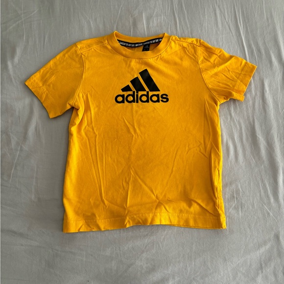 Yellow adidas baby tee - Picture 1 of 3